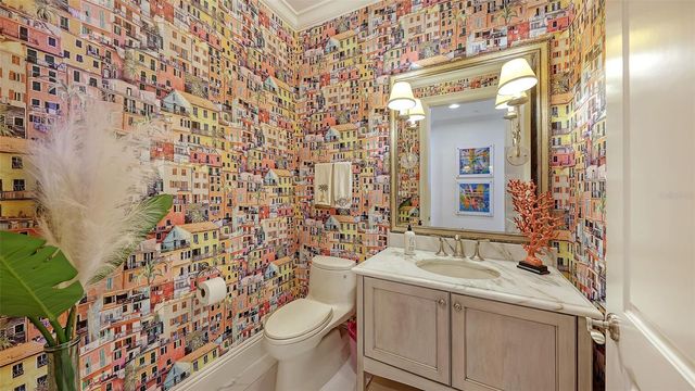 4995 GULF OF MEXICO DRIVE 500, Longboat Key, FL 34228