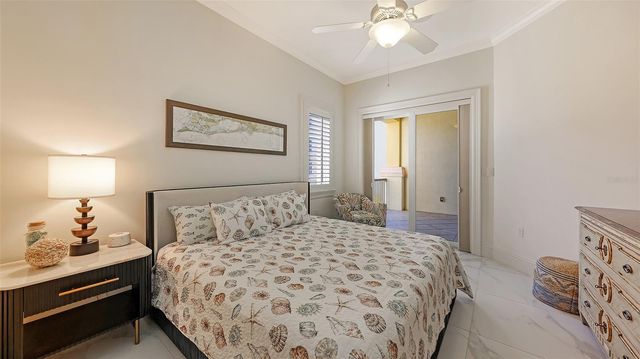 4995 GULF OF MEXICO DRIVE 500, Longboat Key, FL 34228