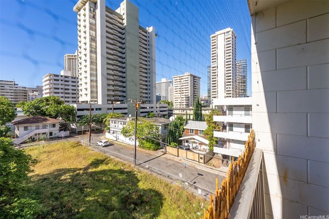 249 Kapili Street 402, Honolulu, HI 96815