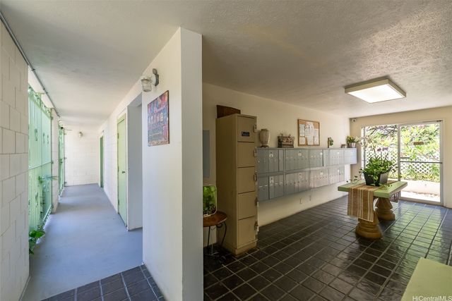 249 Kapili Street 402, Honolulu, HI 96815