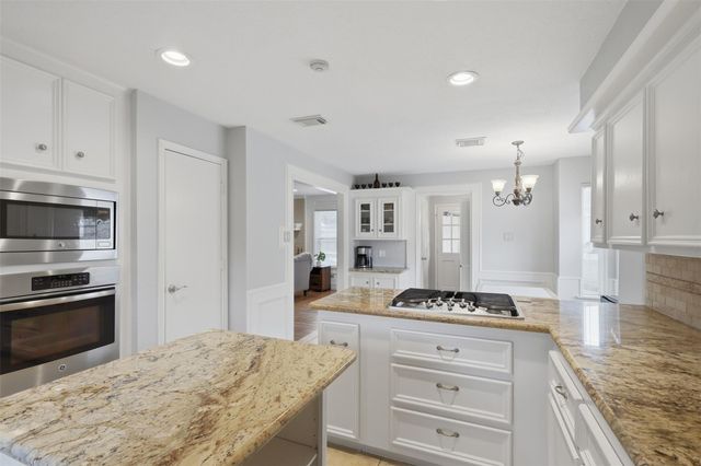 19803 Oak Briar Drive, Humble, TX 77346