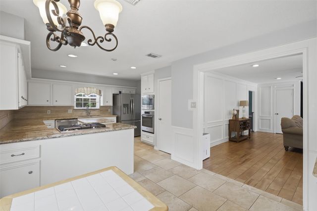 19803 Oak Briar Drive, Humble, TX 77346
