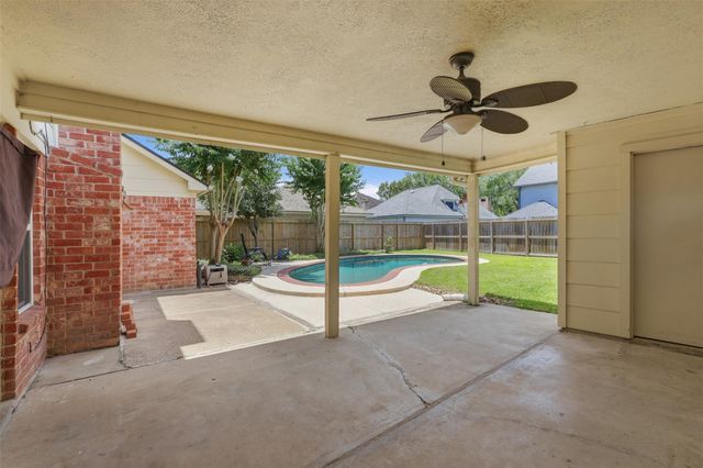 19803 Oak Briar Drive, Humble, TX 77346
