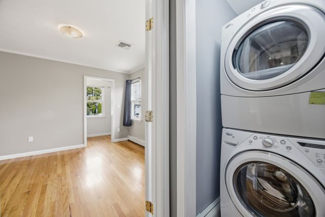 175 Rhoda St, Quincy, MA 02169