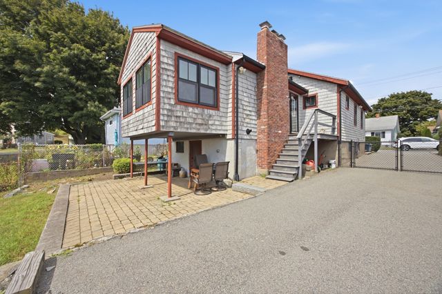 175 Rhoda St, Quincy, MA 02169