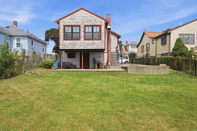 175 Rhoda St, Quincy, MA 02169