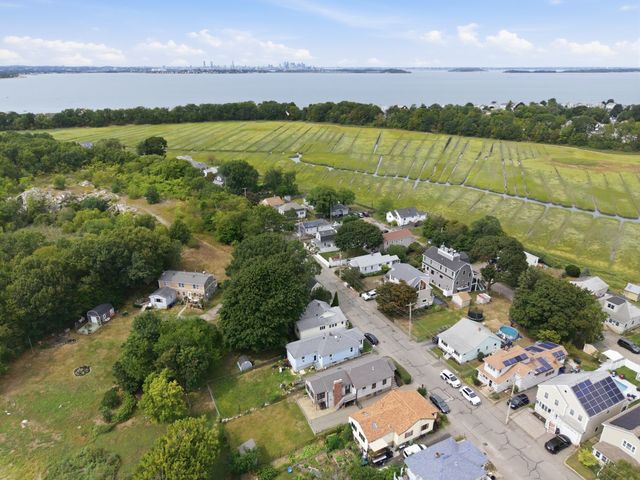 175 Rhoda St, Quincy, MA 02169
