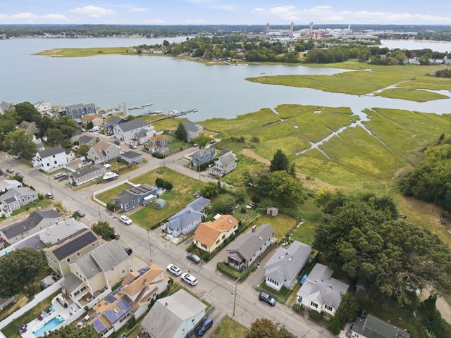 175 Rhoda St, Quincy, MA 02169