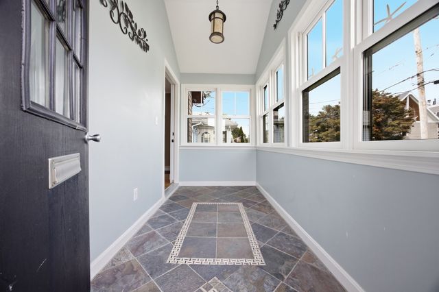 175 Rhoda St, Quincy, MA 02169