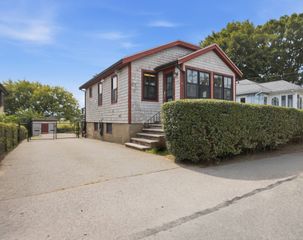 175 Rhoda St, Quincy, MA 02169