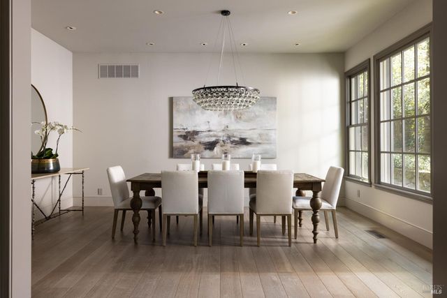 4504 Redwood Rd, Napa, CA 94558