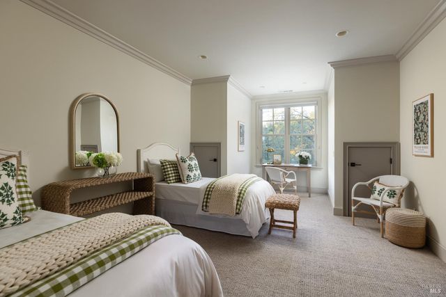 4504 Redwood Rd, Napa, CA 94558