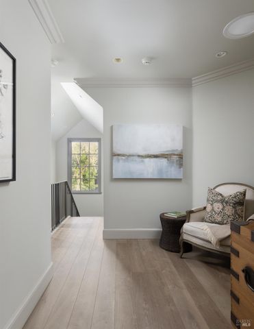 4504 Redwood Rd, Napa, CA 94558