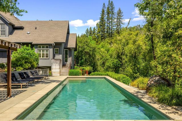 4504 Redwood Rd, Napa, CA 94558