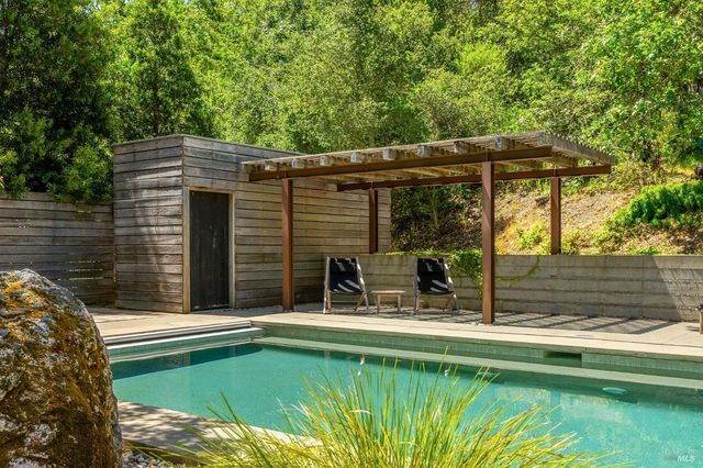 4504 Redwood Rd, Napa, CA 94558