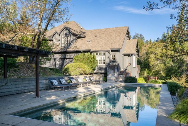 4504 Redwood Rd, Napa, CA 94558