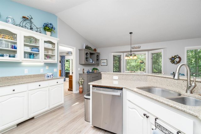 9 Vuelta Lane, Hot Springs Village, AR 71909