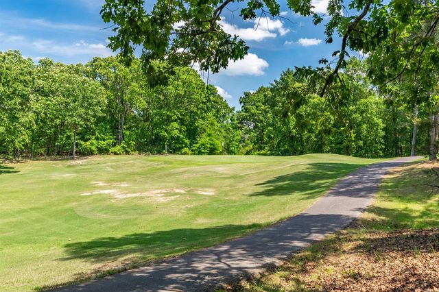 9 Vuelta Lane, Hot Springs Village, AR 71909