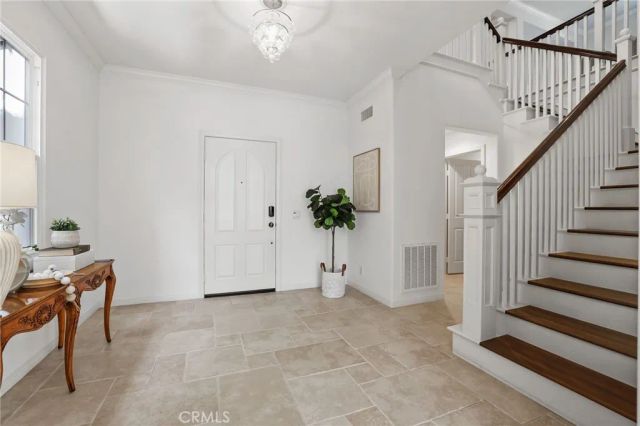 16 Spyrock, Irvine, CA 92602