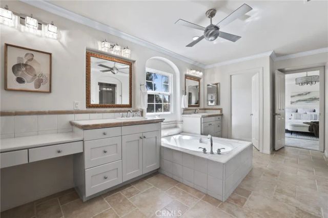16 Spyrock, Irvine, CA 92602