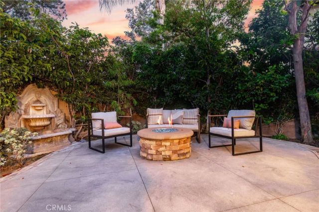 16 Spyrock, Irvine, CA 92602