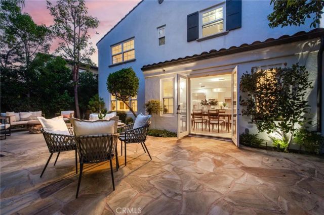 16 Spyrock, Irvine, CA 92602