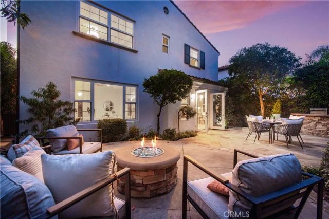 16 Spyrock, Irvine, CA 92602