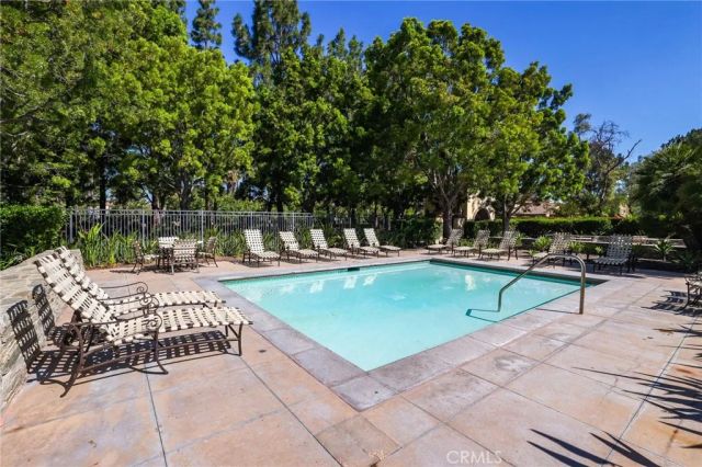 16 Spyrock, Irvine, CA 92602