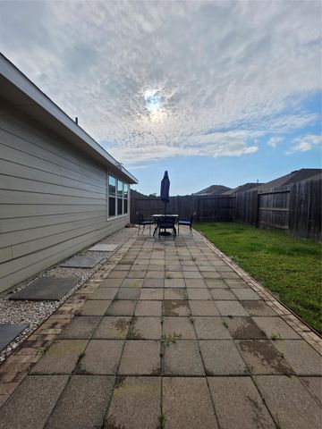 1942 Barrett Gables Drive, Crosby, TX 77532