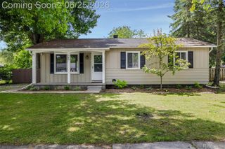 309 Crescent Avenue, Holly Village, MI 48442
