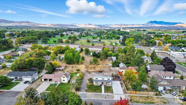 75 N 300 W, Smithfield, UT 84335