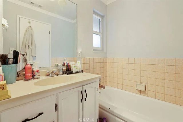 424 W Morada Lane, Stockton, CA 95210