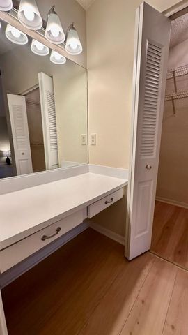 8712 SW 52nd Street, Cooper City, FL 33328