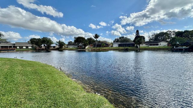 8712 SW 52nd Street, Cooper City, FL 33328