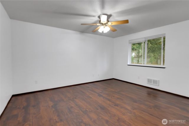 8600 Oxford Avenue SE, Lacey, WA 98503