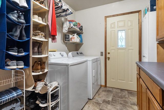 915 Bayview AVENUE, Twin Lakes, WI 53181