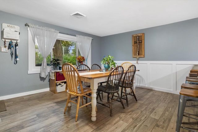 915 Bayview AVENUE, Twin Lakes, WI 53181