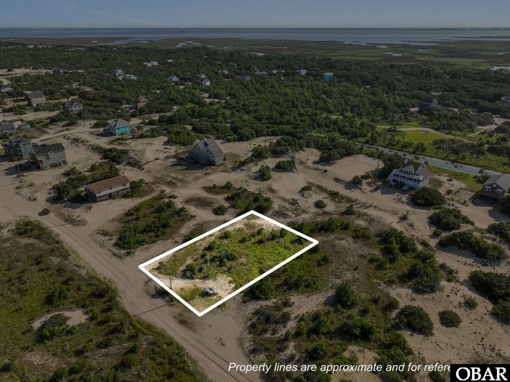 Image 1 of property listing at 1686 Ocean Pearl Road Lot 6, Corolla, NC 27927