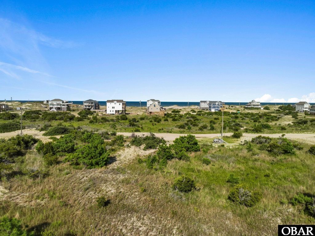 Image 11 of property listing at 1686 Ocean Pearl Road Lot 6, Corolla, NC 27927