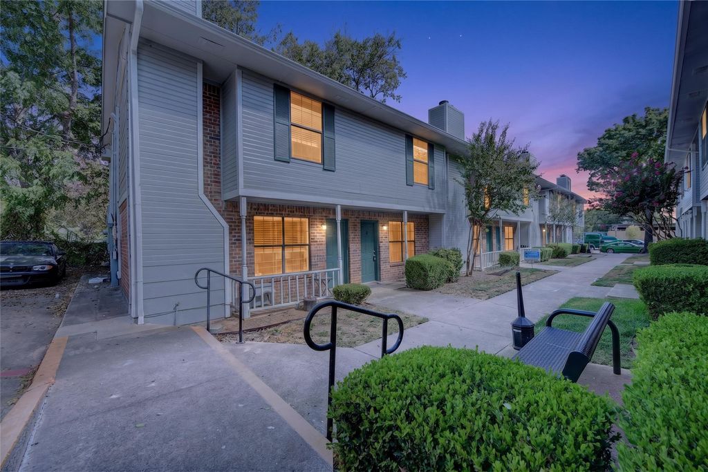 929 Hickory Street 18, Denton, TX 76201 — exterior
