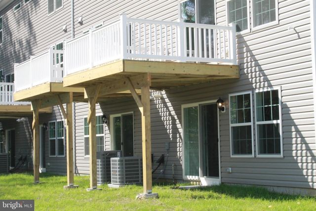 404 MONTE FARM RD, Mount Laurel, NJ 08054