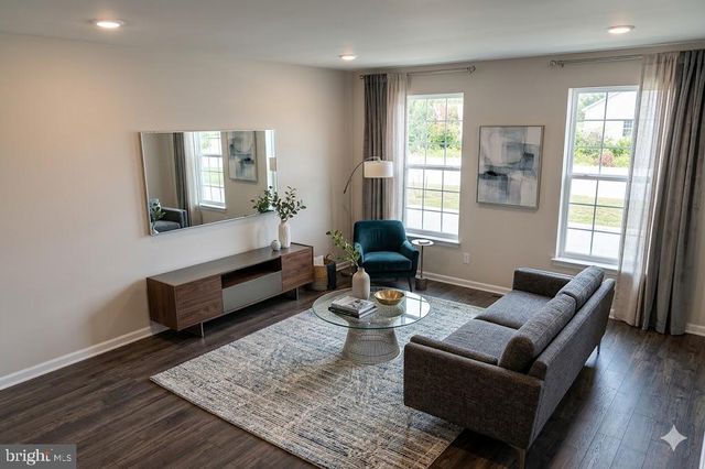 404 MONTE FARM RD, Mount Laurel, NJ 08054