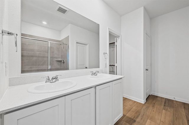 808 Black Hawk Drive, Princeton, TX 75407