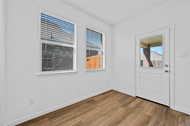 808 Black Hawk Drive, Princeton, TX 75407