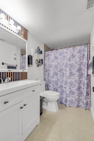 8405 NW 8th St 107-2, Miami, FL 33126