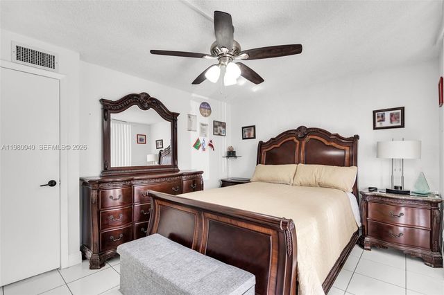 8405 NW 8th St 107-2, Miami, FL 33126