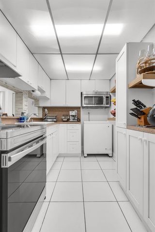 8405 NW 8th St 107-2, Miami, FL 33126