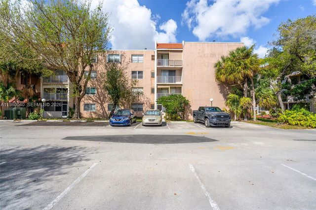 8405 NW 8th St 107-2, Miami, FL 33126