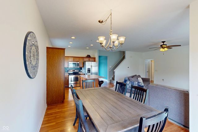 2689 Falcon Drive, Greenwood, IN 46143