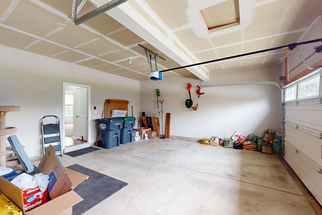 2689 Falcon Drive, Greenwood, IN 46143